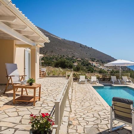 Villa Irida Айя-Евфимия Экстерьер фото