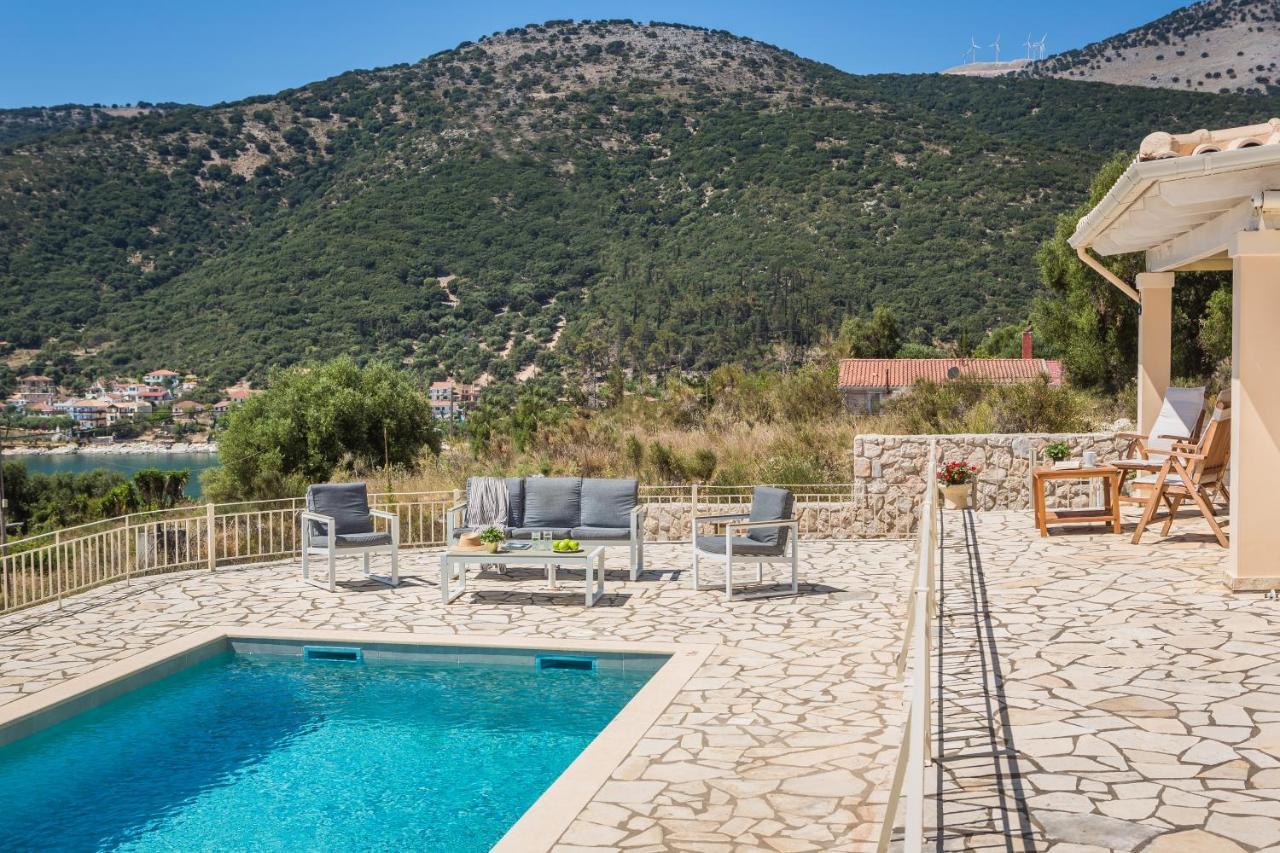 Villa Irida Айя-Евфимия Экстерьер фото